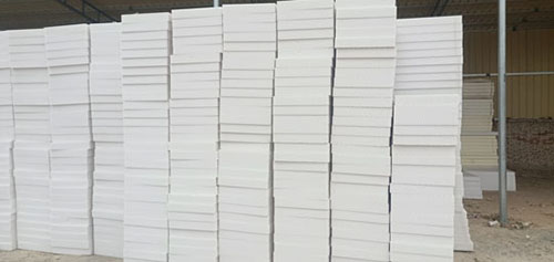  泡沫板雕刻起毛邊的問題該如何解決？